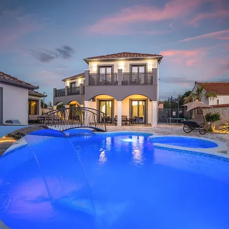 Dalmatinac * Murvica